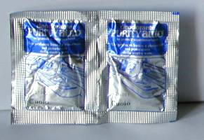 filled sachets (pair)